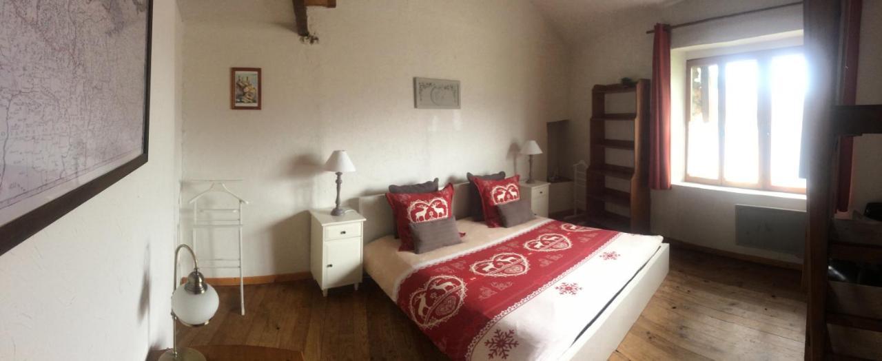 Les Granges D'ignaux Bed & Breakfast